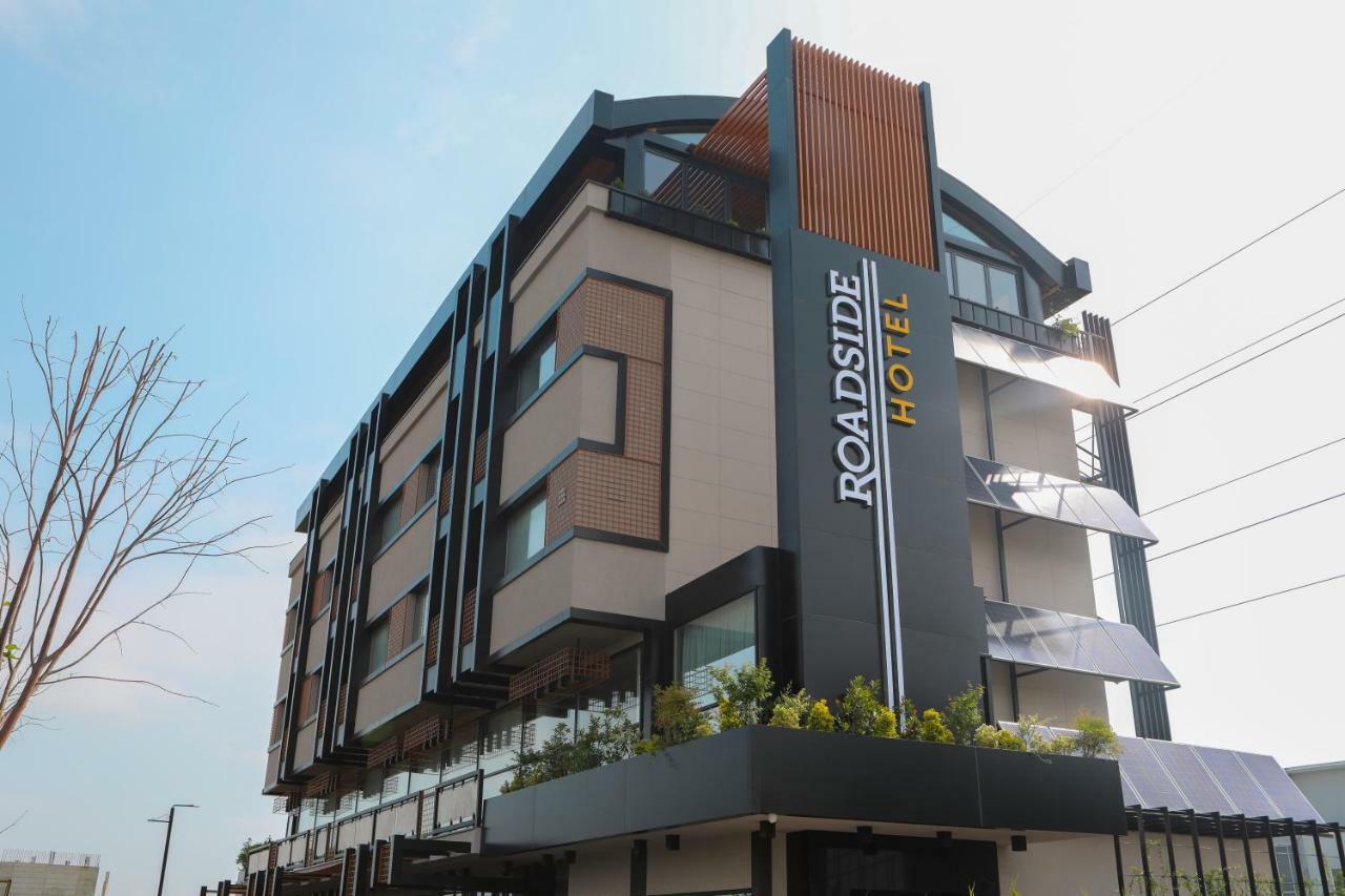 Roadside Hotel Lipjan Exterior photo